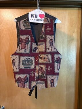 On the Verge Vintage Tapestry Maroon Patterned Women’s Vest; Size L